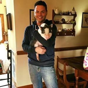 Meet your Posher, Derek